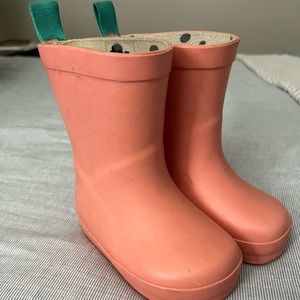 Ten Little Pink Rainboots